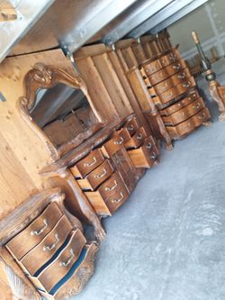 Dresser's Bedroom Set $860 FIRM