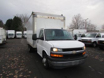 2018 Chevrolet Express Cutaway