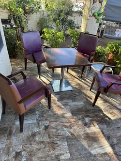 Table With 4 Chairs