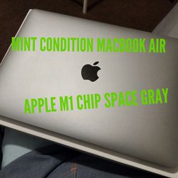 MINT CONDITION MACBOOK AIR 256 GB APPLE M1 CHIP