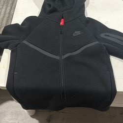 YOUTH Nike Tech 