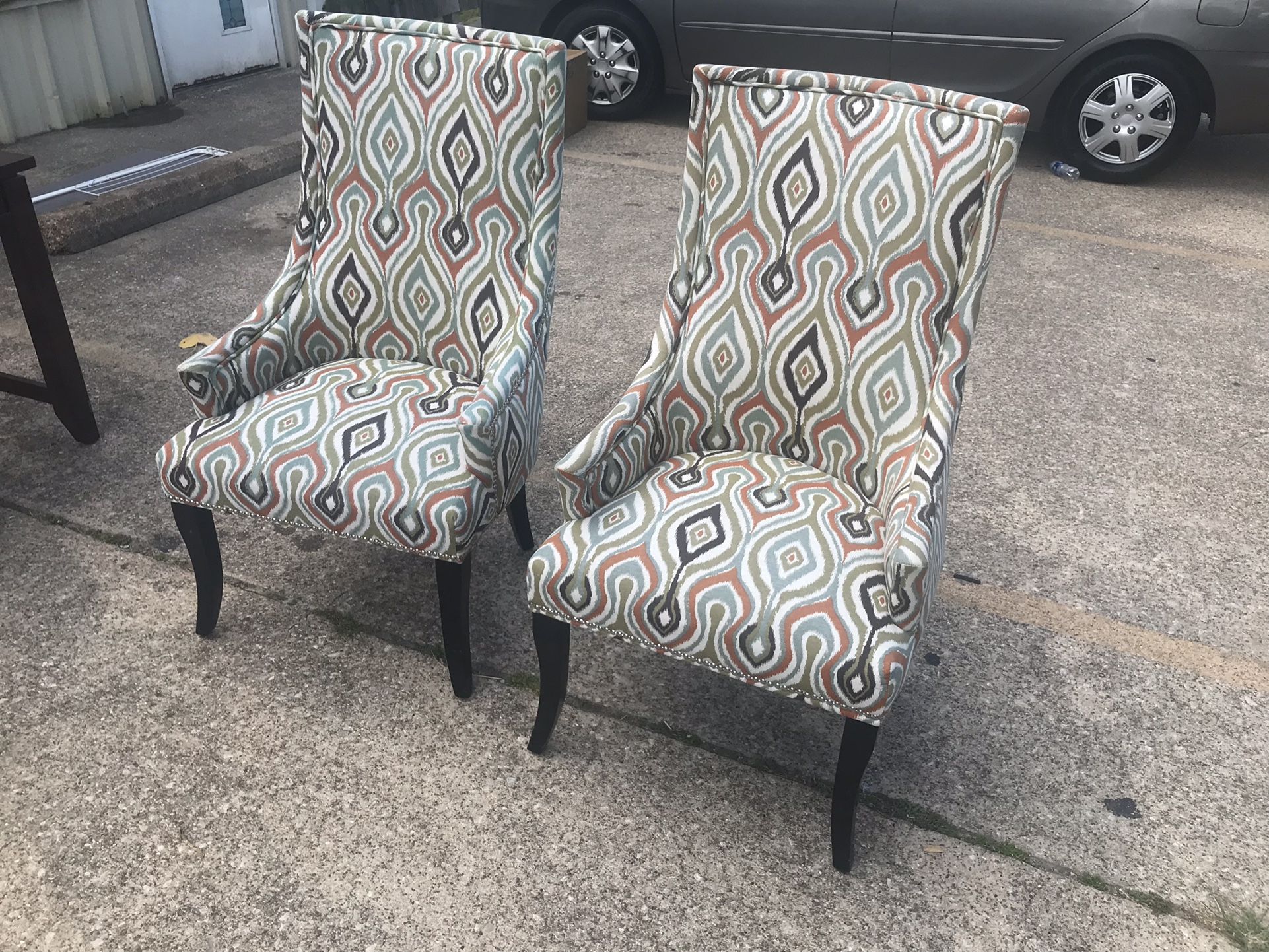 SET OF WINGBACKS CHAIRS 