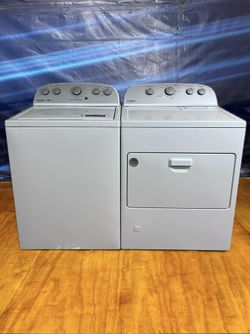 Whirlpool Washer and Dryer Set