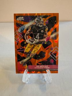 2025 Topps Cosmic Chrome - DK Metcalf #83 Orange Galactic Refractor /25