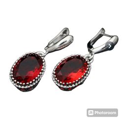 925 Sterling silver deep red Garnett stud earrings [EAR232]