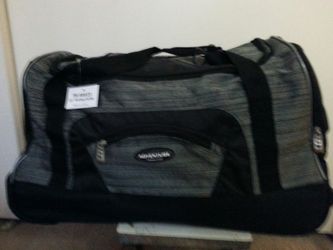 TRAVELERS CLUB 25in. Rolling Duffel