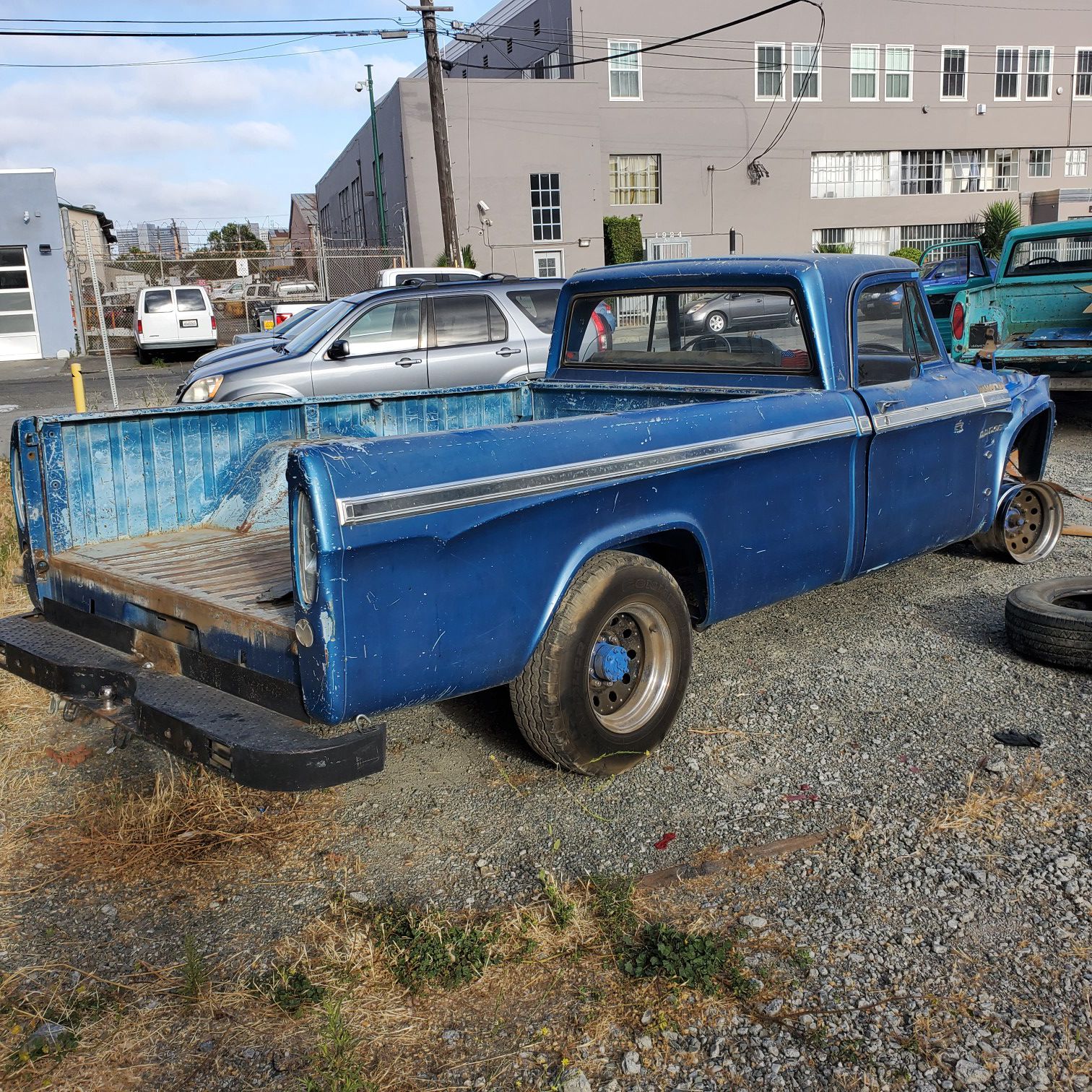 1968 dodge D200 Dodge truck parting out
