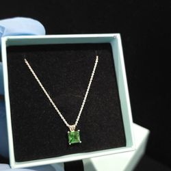 925 Sterling Silver Emerald Green Cz Chain and Pendant Combo