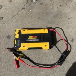 EverStart 1000 Watt Power Inverter
