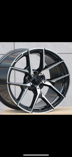 Mercedes  18” Amg style rims new tires set cla c250 c300 c350