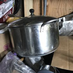 Cookware Stock Pots Frying Pans W Lids $5 And Up 