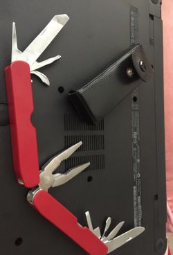 Very cool Brand-new multi Tools Knife with this box