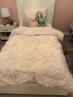 Monique Lhuillier Rosette Quilt and Sham