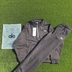 Alo Quarter Zip Sets