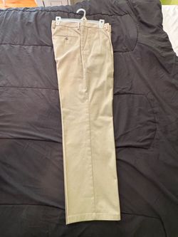 Men’s Dockers Classic Fit Khaki Pants – Size 32x32