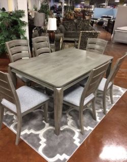 Dining Table Set