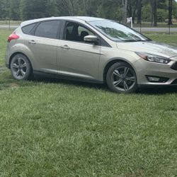 2016 Ford Focus SE Turbo