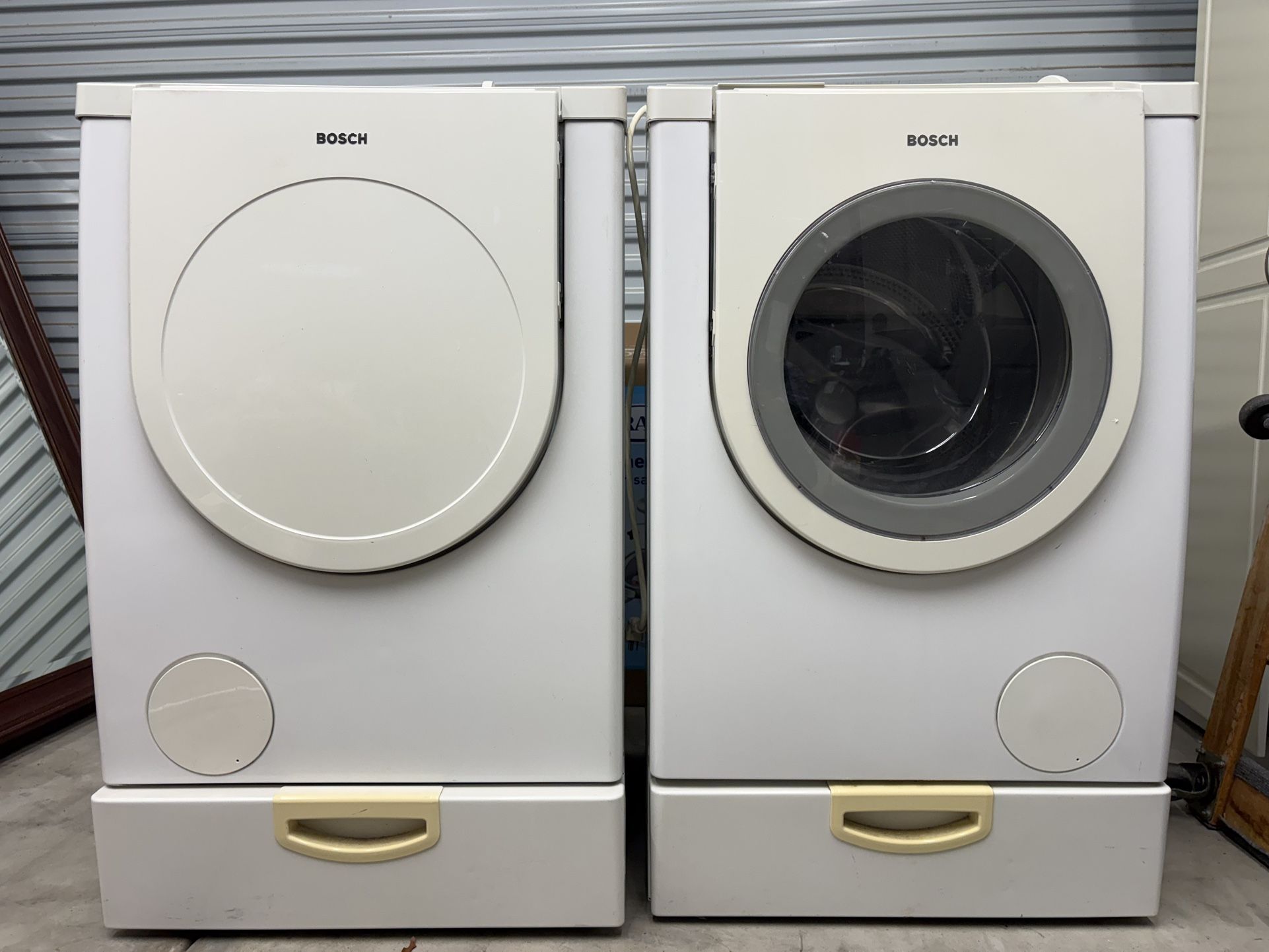 BOSCH Washer And Dryer