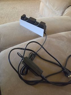 FREE 1/2 broken used  PS5 charging station..