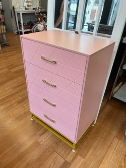 Pink Wooden 4 Drawer Dresser