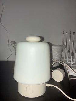 Hatch sound matchine and lamp