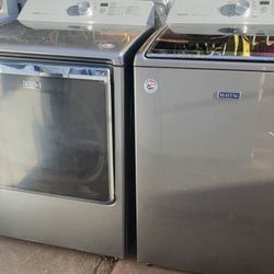 MAYTAG BRAVOS XL COMERCIAL WASHER AND ELECTRIC DRYER WORKING PERFECT 