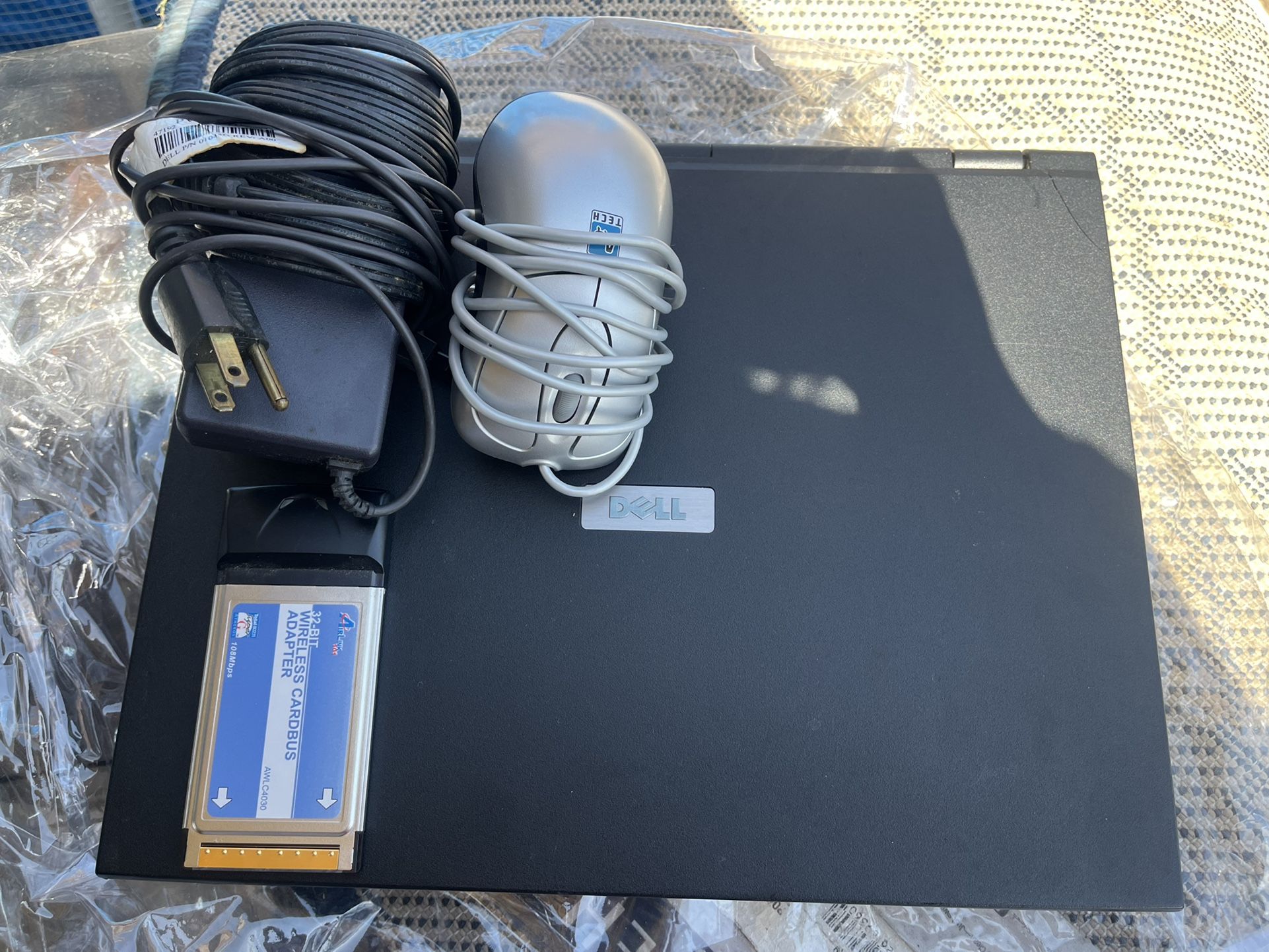 Dell Inspiron 5000 Pentium 3