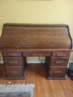 Antique roll top desk