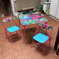 Trolls Kids Table And Chairs
