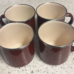 Mugs 