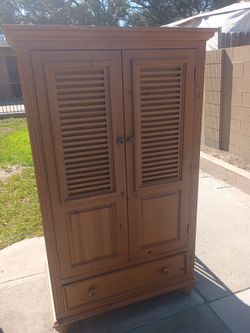 Tengo este TV stand y canonera