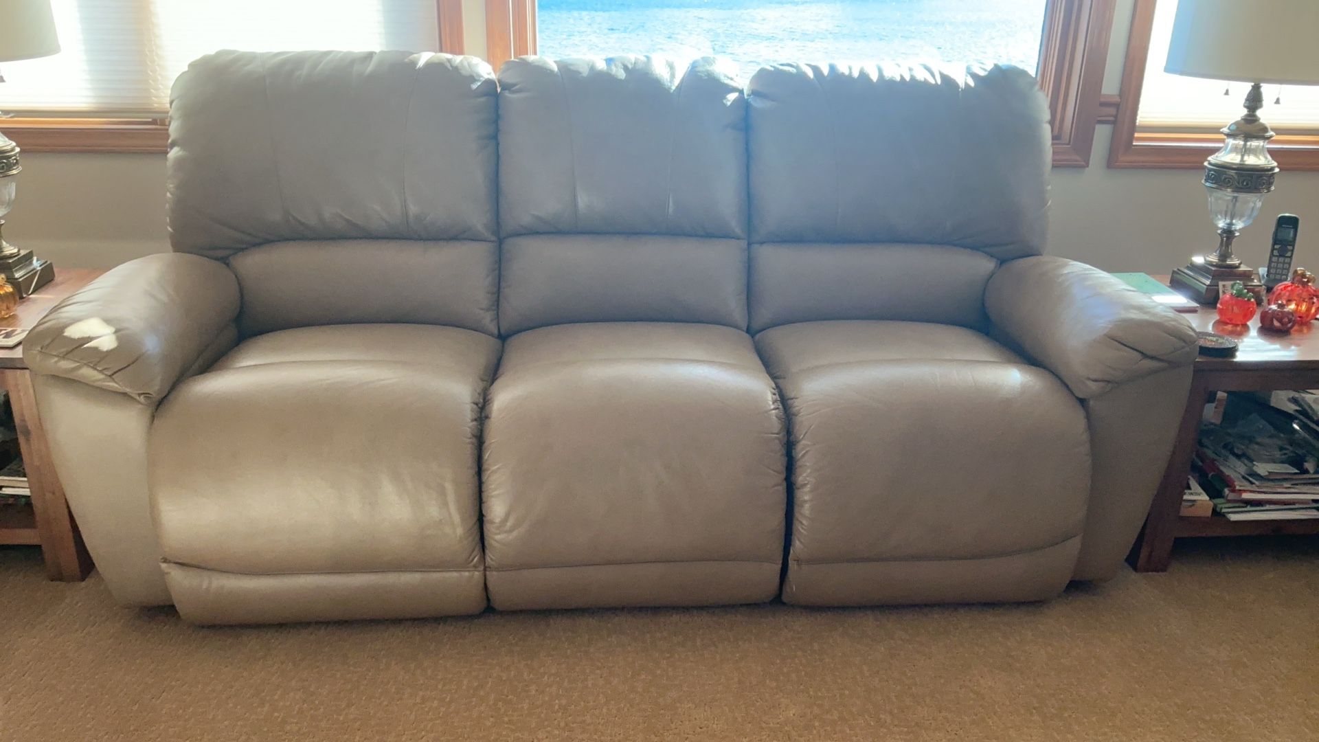Reclining Couch, Like Brand New Free Matching Love By Lazy Boy