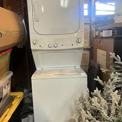 GE stackable Washer & Dryer