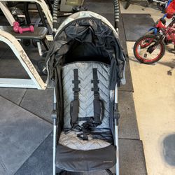 Summer Ingenuity Umbrella Stroller
