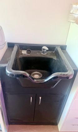 Hair washing unit