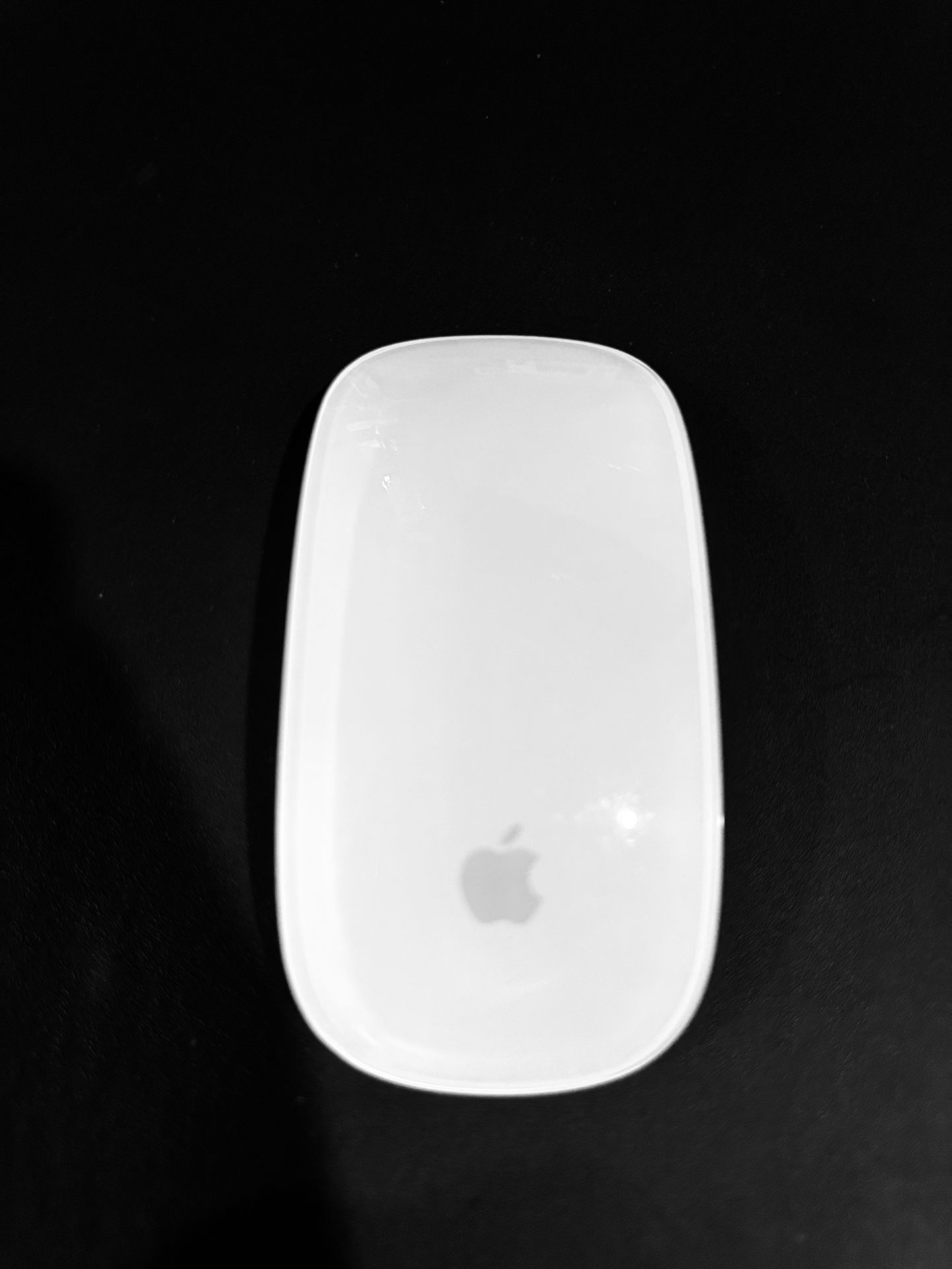 GENUINE Apple Bluetooth Wireless Laser Multi-Touch Magic Mouse - A1296