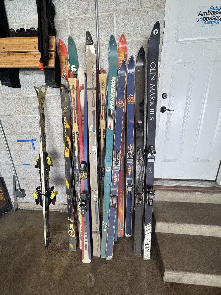 Skis For Projects - 11 Pair