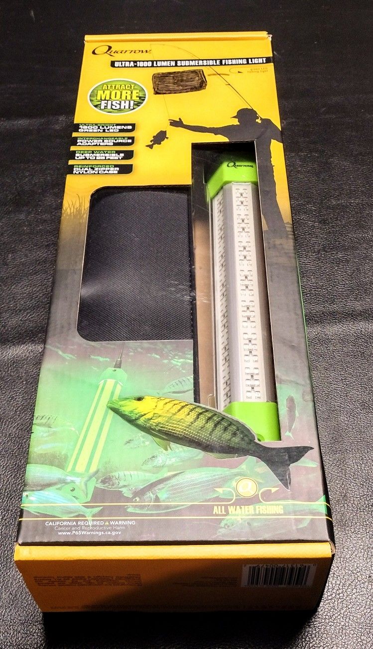 Brand New Quarrow 6625 Ultra 1600 Lumen Submersible Fishing Lure Light.