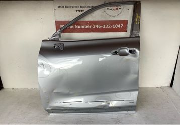 2020-2024 Toyota Highlander left front door (9)