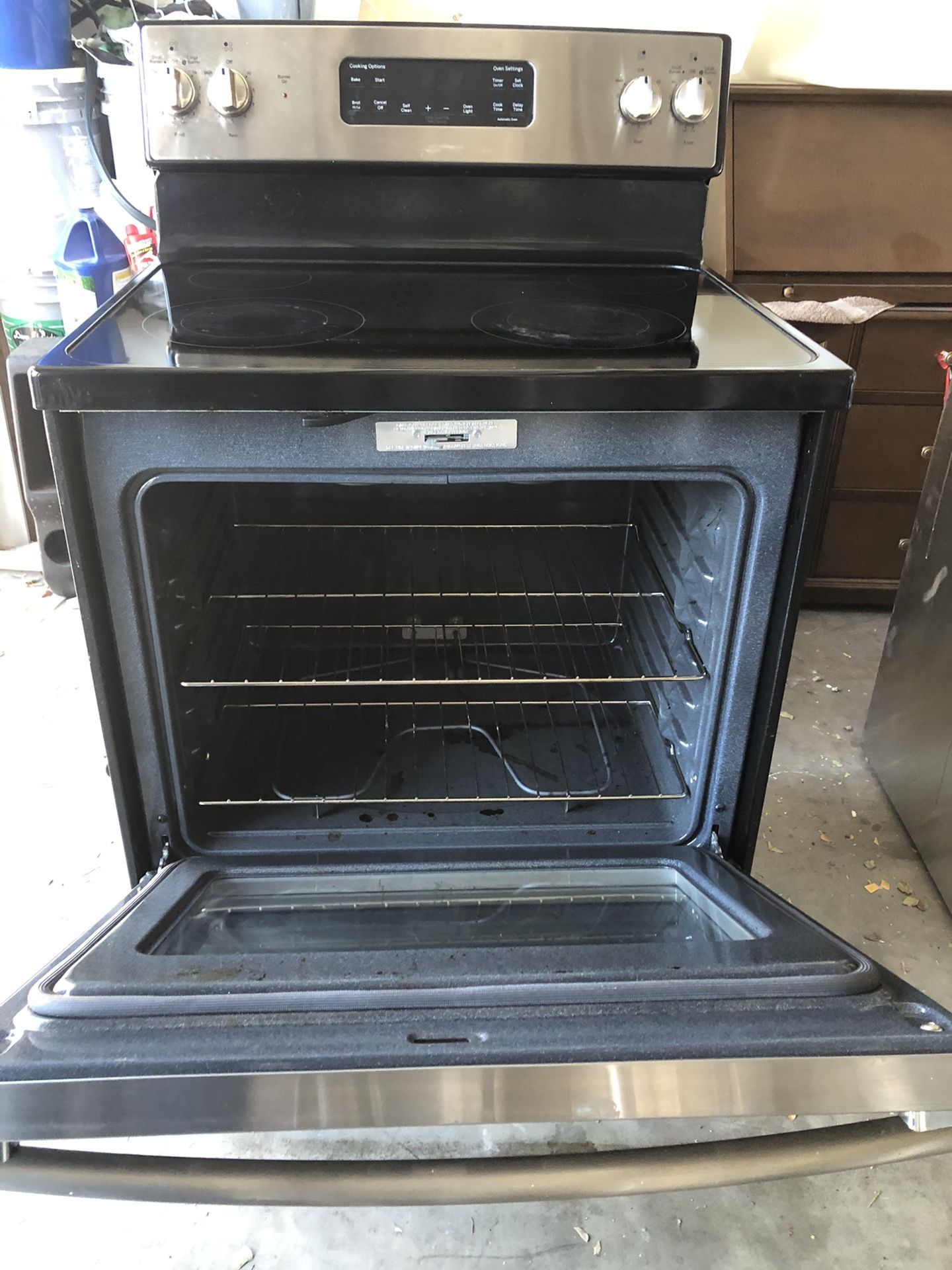 GE Electric Range Stainless Steel Good Condition Everything Work Perfect