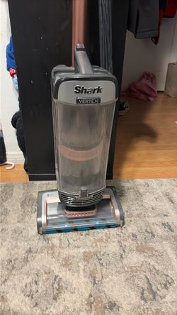 Shark Vertex