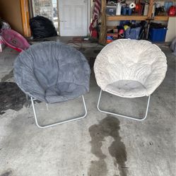 Relaxing Chairs