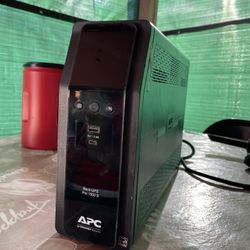 APC by Schneider Electric UPS 