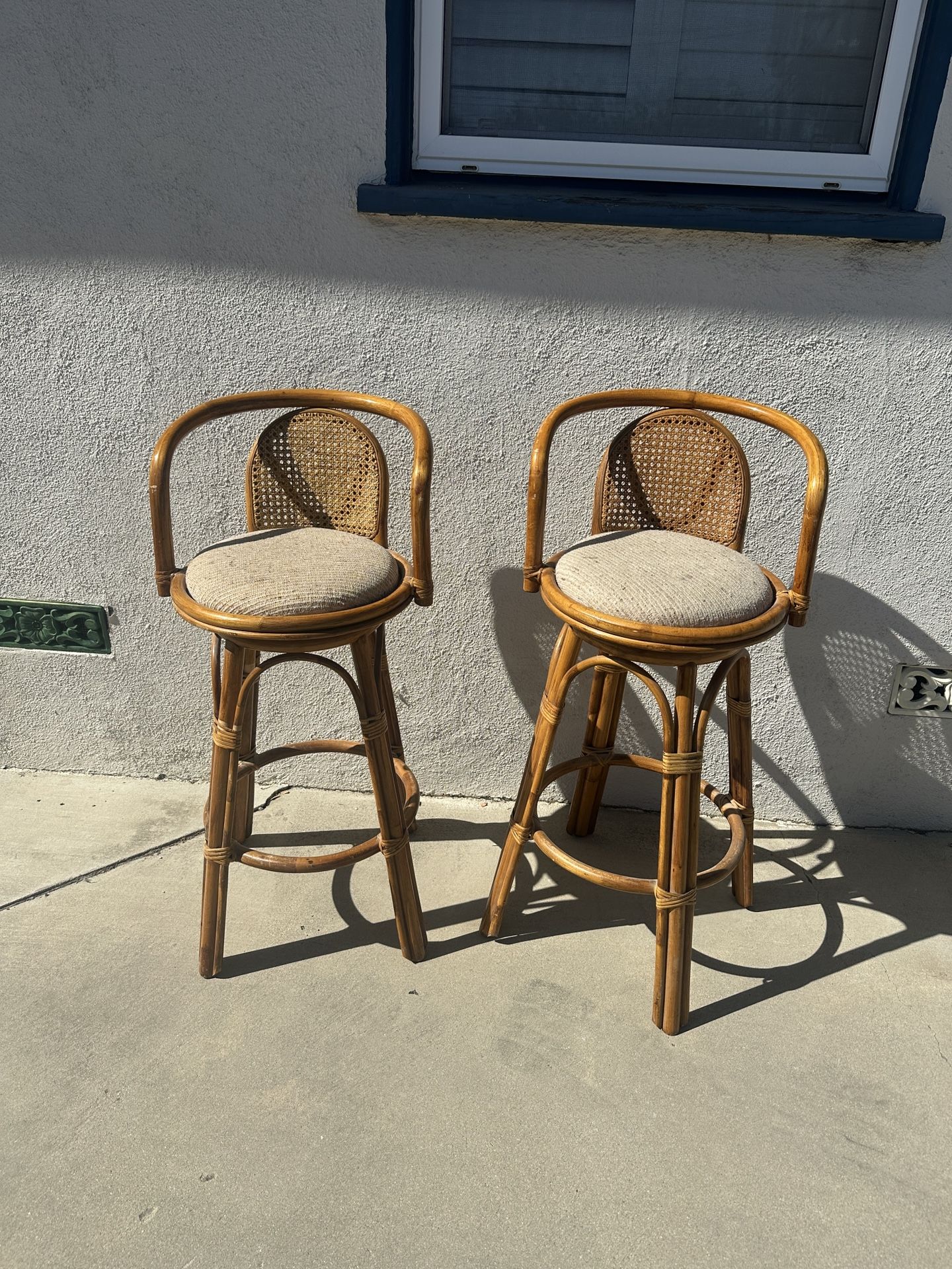 2 Wood Bar Stools