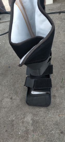 Foot Brace By Dj https://offerup.co/faYXKzQFnY?$deeplink_path=/redirect/.
