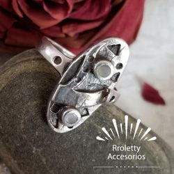 Sterling Silver 925 Ring Vintage Modern Abstract With Moon Stone Stone Circles.