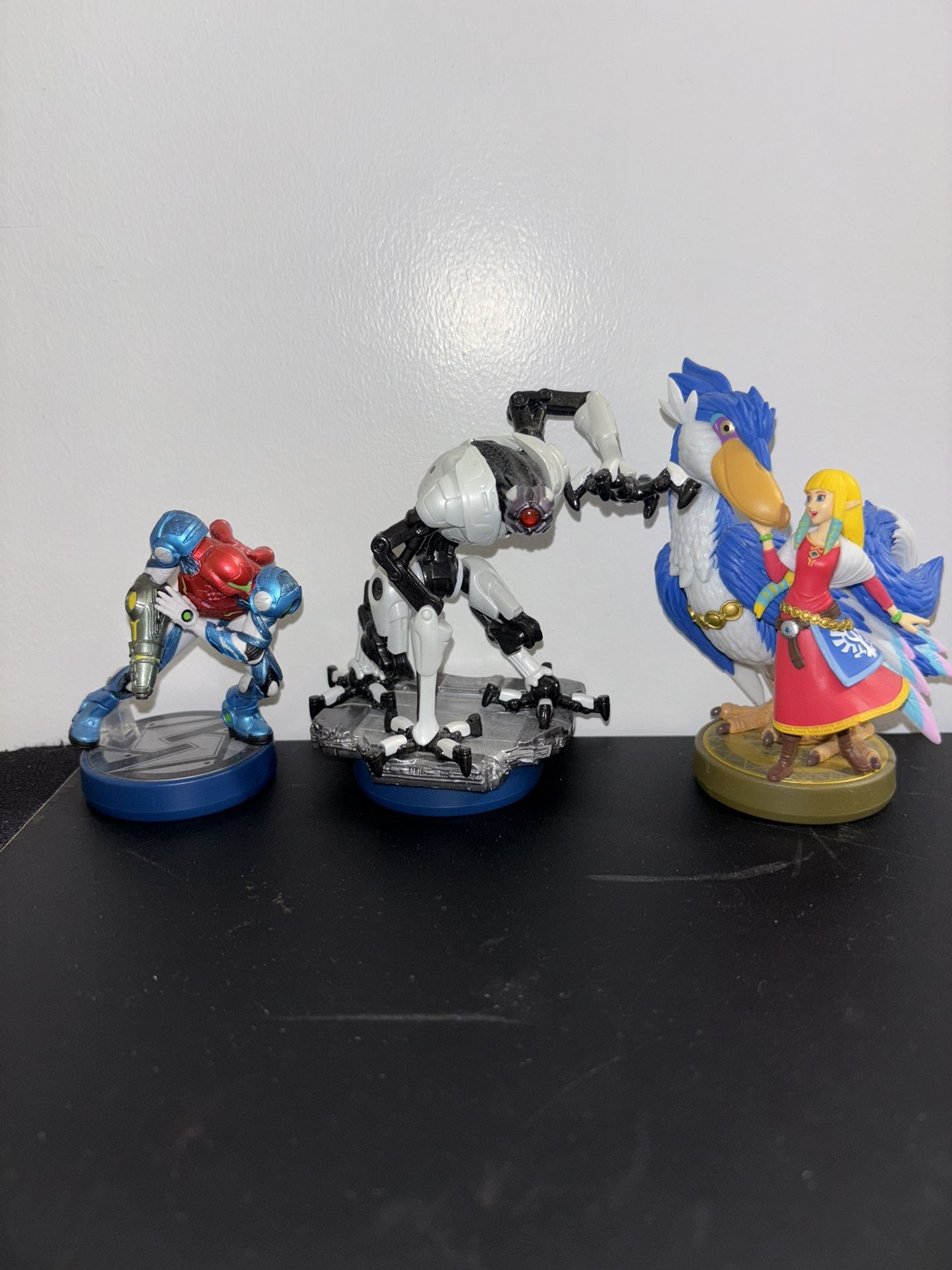 Nintendo Amiibo Metroid Dread Samus And E.M.M.I. + Zelda & Loftwing
