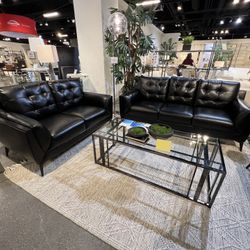 Moira Living Room Collection