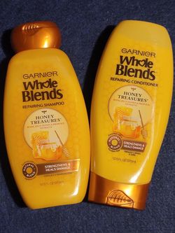 Whole Blends Repairing Shampoo & Conditioner Set $7.00 (One Available)