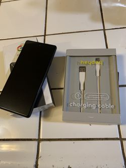 Unlocked Pixel 6 Google Phone With Cable Charger No Cracks No Scratches Still New Never Used  Thumbnail